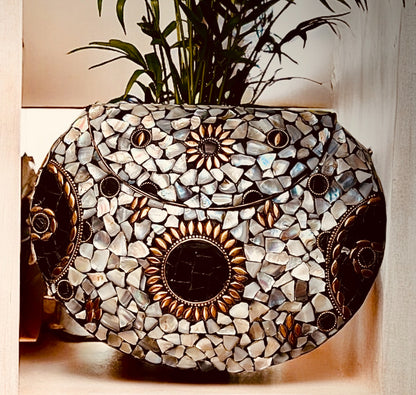 Handcrafted Elegance: Mosaic Tile Purses